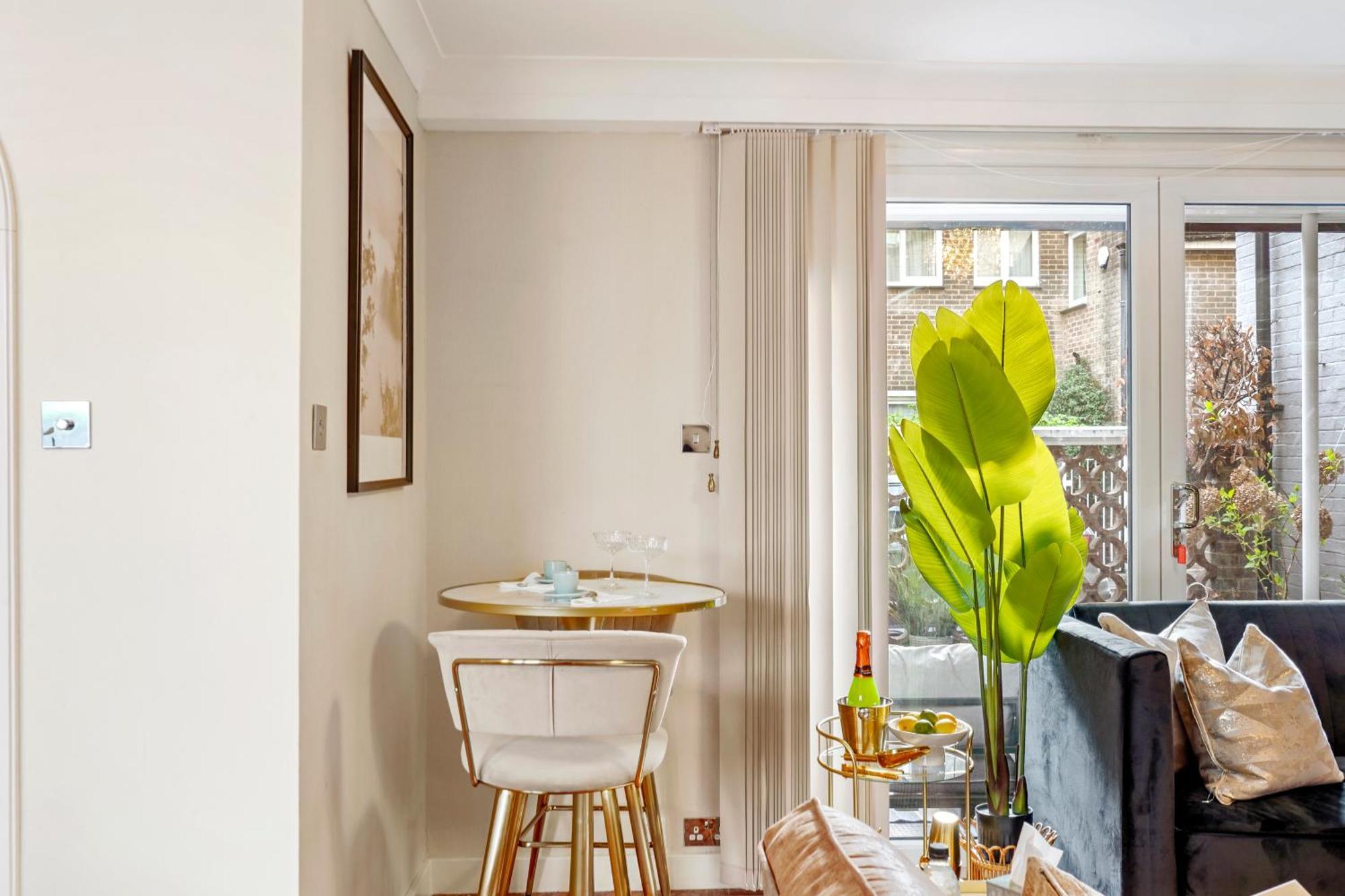 Mews House London With Private Patio & Parking Londres Exterior foto